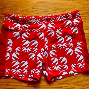 Oiselle Rio Red And White All Over Print Hot Yoga Shorts